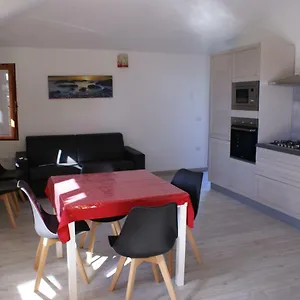  Casa vacanze Casa Mariolu 2 Piano Mansarda Italia