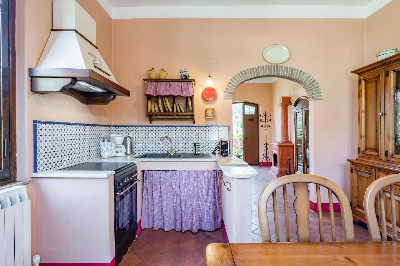 Tuscany Wonderful Flat In Villa With Shared Garden Ghivizzano Appartamento